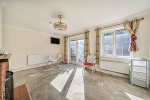 Photo 7- click for photo gallery